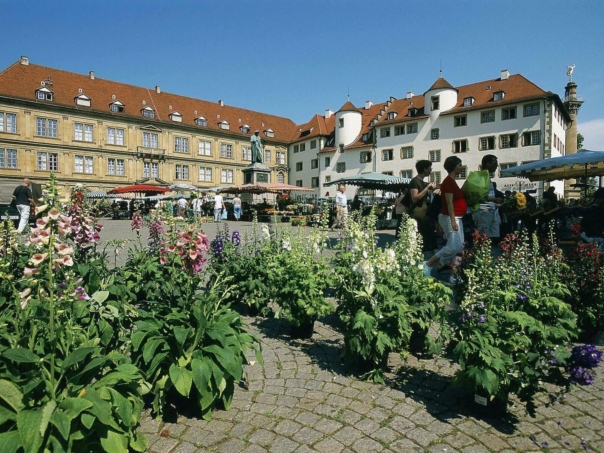 Ibis Stuttgart Centrum Exterior photo